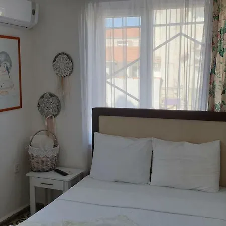 Hotel Lacivert 3*